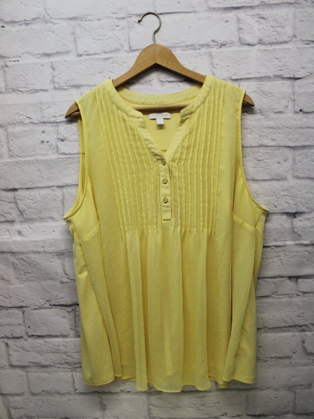 Charter Club Plus 3X Yellow Sleeveless Pintuck V Neck Blouse Layered Airy Spring